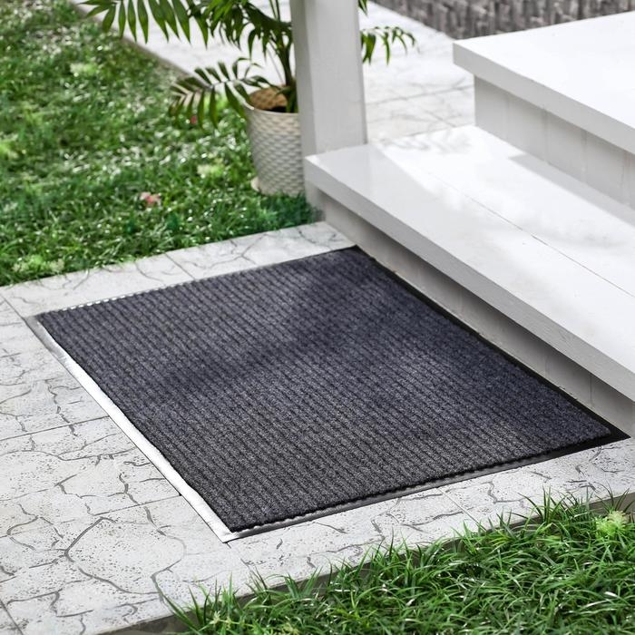 Коврик придверный влаговпитывающий, ребристый, «Стандарт», 50×80 см, цвет серый Коврик придверный влаговпитывающий, ребристый, «Стандарт», 50×80 см, цвет серый