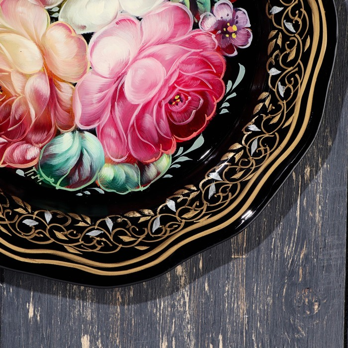 Поднос с жостовской росписью, D=17 см Поднос с жостовской росписью, D=17 см