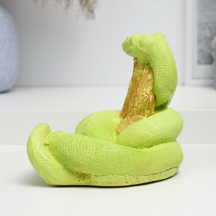 Фигура Фигура "Змея на ветке" салатовая, 16х20см