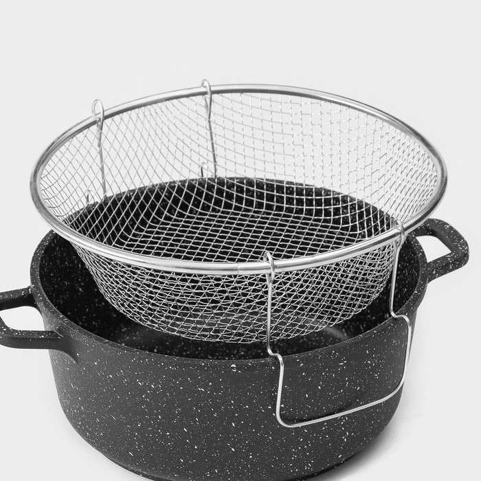 Фритюрница Доляна, d=24 см, цвет серебристый Фритюрница Доляна, d=24 см, цвет серебристый