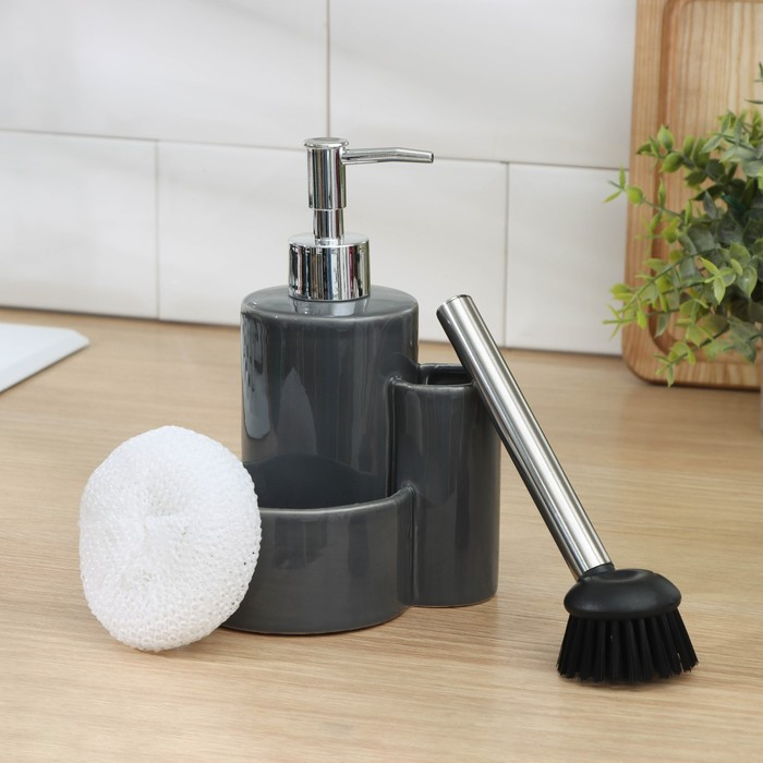 Дозатор для моющего средства Доляна «Милитари», 370 мл, с губкой и щёткой, цвет серый Дозатор для моющего средства Доляна «Милитари», 370 мл, с губкой и щёткой, цвет серый