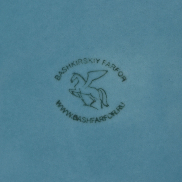 Тарелка мелкая «Акварель», d=24 см, цвет голубой Тарелка мелкая «Акварель», d=24 см, цвет голубой