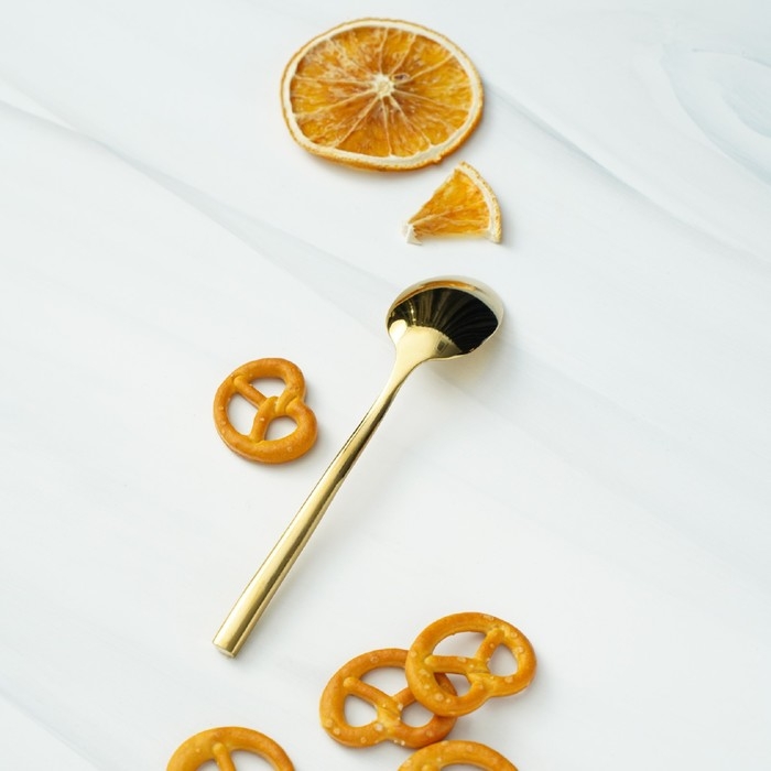 Ложка чайная из нержавеющей стали Magistro Kolos, длина 14 см, цвет золотой Ложка чайная из нержавеющей стали Magistro Kolos, длина 14 см, цвет золотой