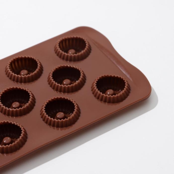 Форма для конфет и шоколада Доляна «Колечко.Риб», силикон, 21×10,5×1,8 см, 11 ячеек, цвет коричневый Форма для конфет и шоколада Доляна «Колечко.Риб», силикон, 21×10,5×1,8 см, 11 ячеек, цвет коричневый