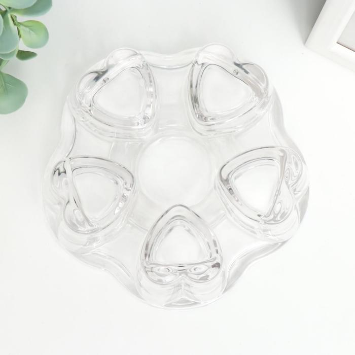 Подсвечник стекло на 1 свечу "Пять сердец" прозрачный 5х14х14 см