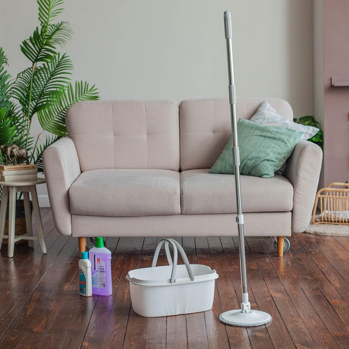 Швабра с отжимом и ведро Raccoon: плоскоя насадка из микрофибры, ведро с отжимом, 13,5 л Швабра с отжимом и ведро Raccoon: плоскоя насадка из микрофибры, ведро с отжимом, 13,5 л