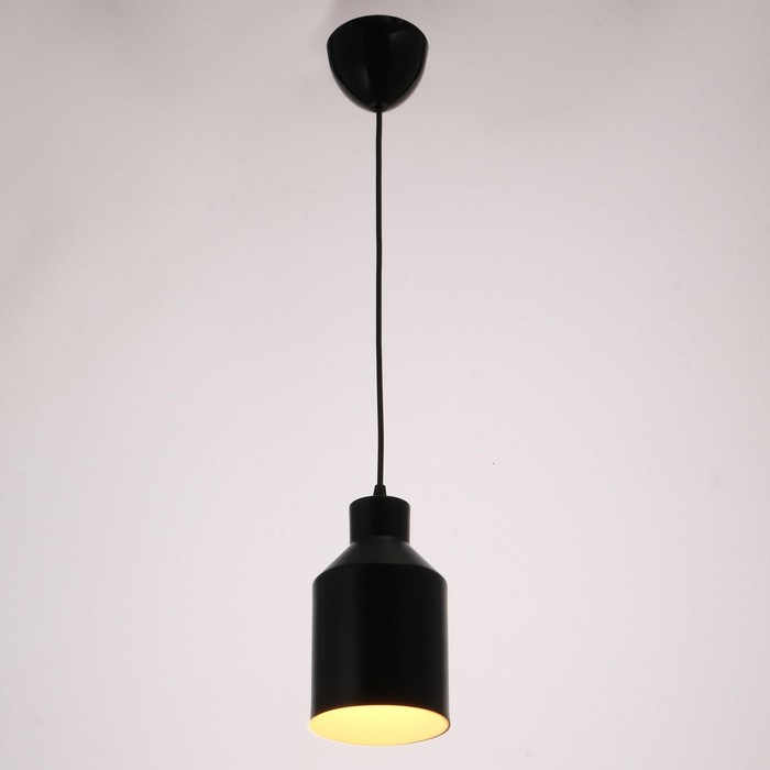 Люстра BayerLux Подвес BayerLux 9111/1 1х40Вт Е27, черный