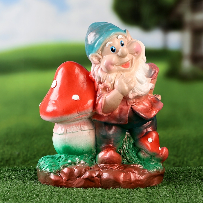 Садовая фигура  Садовая фигура "Добрый гном с грибом" 26см
