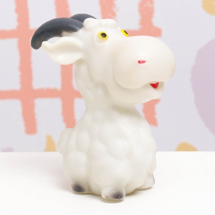 Набор игрушек - пищалок для купания в ванне  Набор игрушек - пищалок для купания в ванне "Животные" 6 шт, резиновые, 10 см