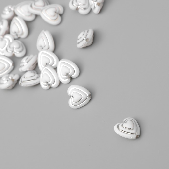 Бусины для творчества пластик Бусины для творчества пластик "Сердце в сердце" бело-серебристые набор 20 гр 1,1х1,1х0,7 см 10428