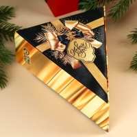 Новый год! Чай чёрный &laquo;Новый год подарит сказку&raquo;, в коробке-ёлке, 100 г.