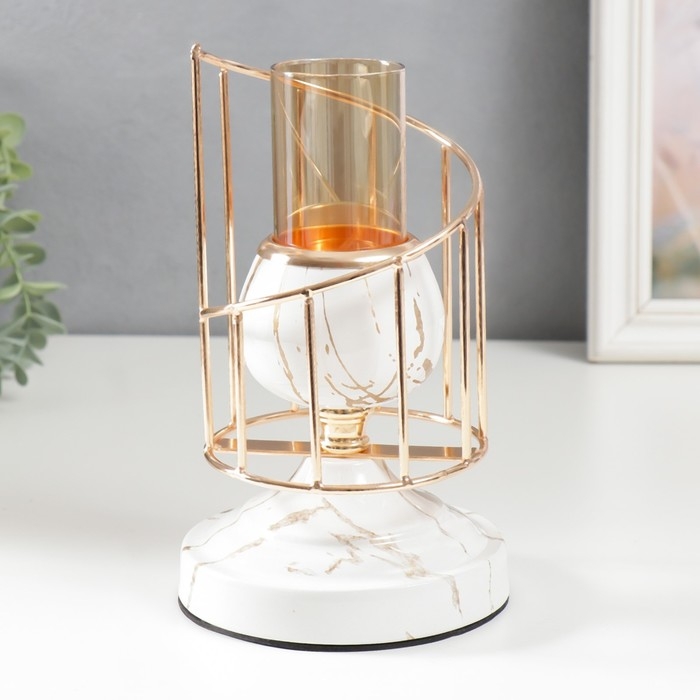 Подсвечник металл на 1 свечу Подсвечник металл на 1 свечу "Белый мрамор с золотыми трещинками. Лестница" 23х13х13 см