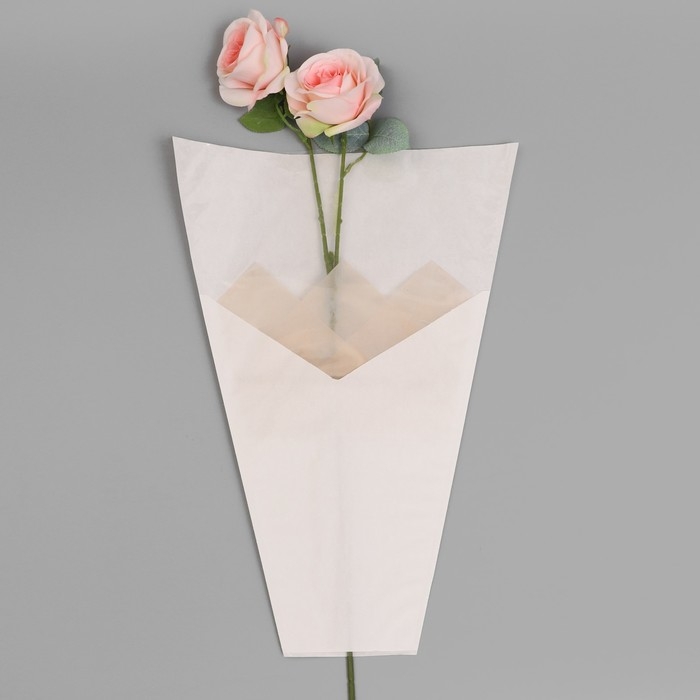 Пакет конус для цветов, крафт+ пленка,  30+11х42см±1см, белая Пакет конус для цветов, крафт+ пленка,  30+11х42см±1см, белая