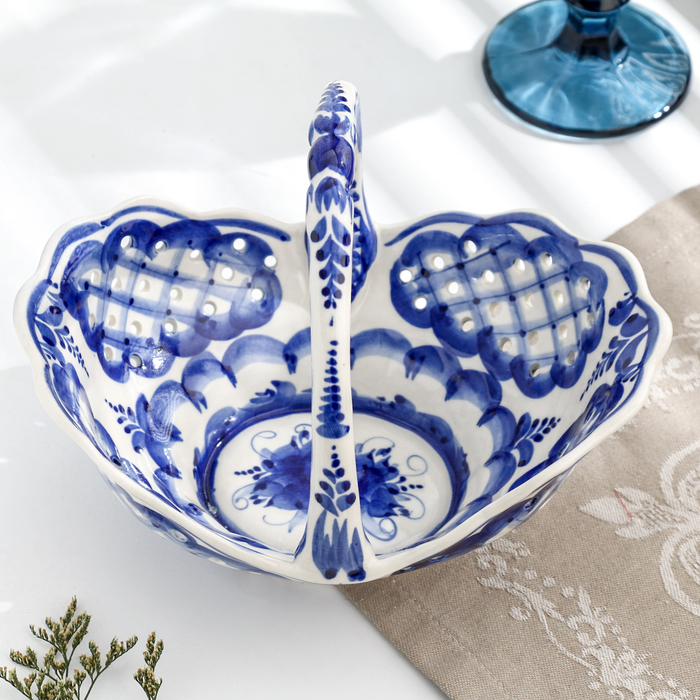 Корзинка овальная, гжель, фарфор, 16х21 см