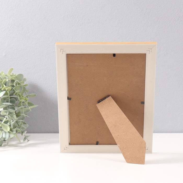 Фоторамка пластик 15х20 см Фоторамка пластик 15х20 см "Антик" розовая с белой полосой 1,5х18,8х23,8 см