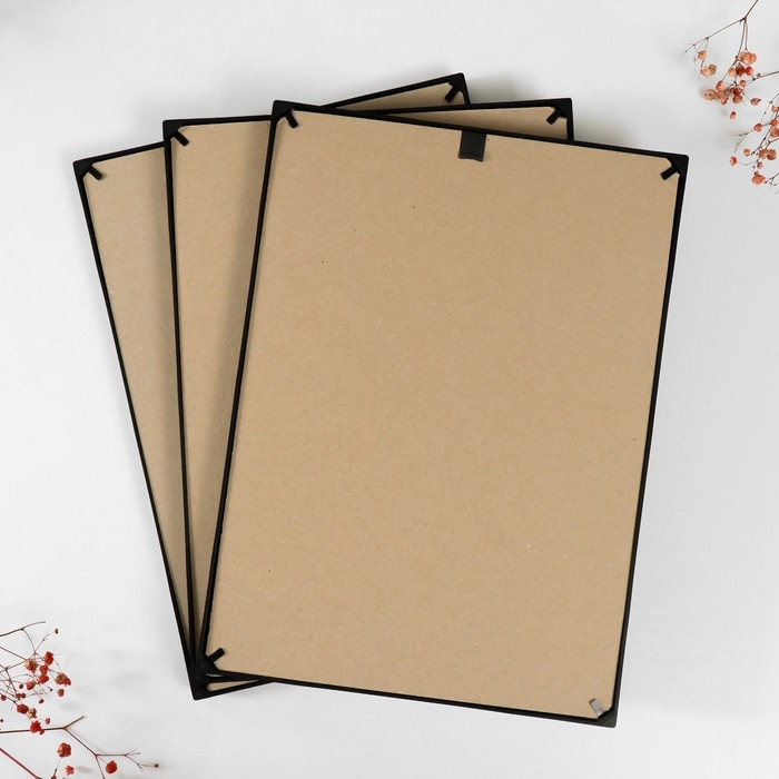 Набор фоторамок пластик L-3 21х30 см ( 3 шт.), чёрный Набор фоторамок пластик L-3 21х30 см ( 3 шт.), чёрный