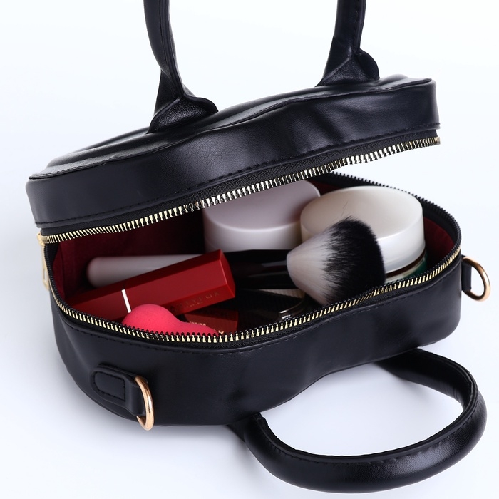 Сумка женская кросс-боди на молнии, цвет чёрный Сумка женская кросс-боди на молнии, цвет чёрный