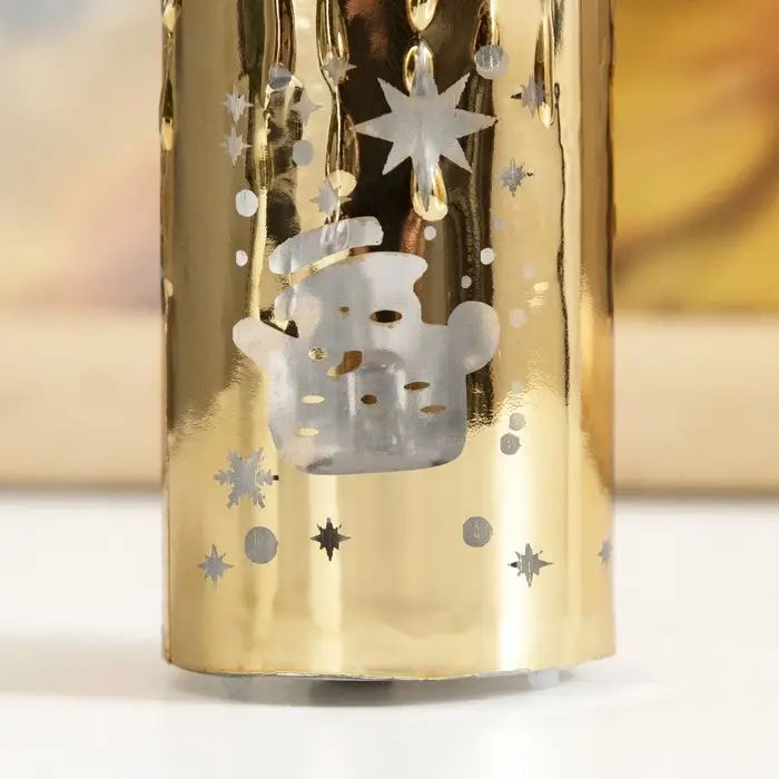 Светодиодная свеча, ночник LED RISALUX &laquo;Новый год&raquo;, от батареек, 3.8&times;3.8&times;7.5 см, МИКС
