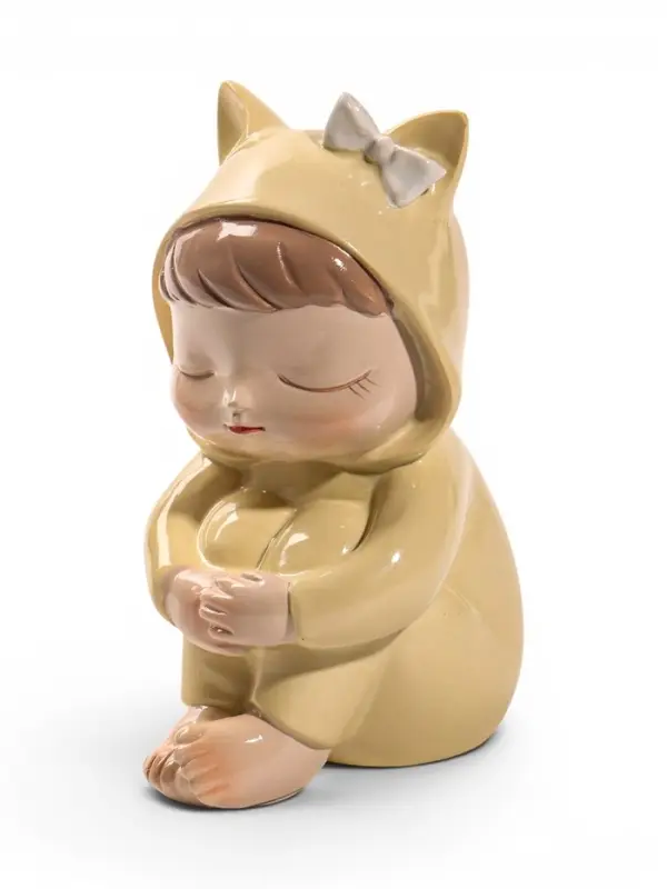 Фигурка декоративная &laquo;Малышка в жёлтом комбинезоне&raquo;, 8&times;6.8&times;12 см
