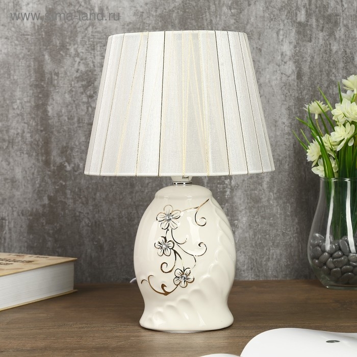 Лампа настольная Лампа настольная "Золотое цветение" 1хЕ14 40Вт 20х20х32 см RISALUX