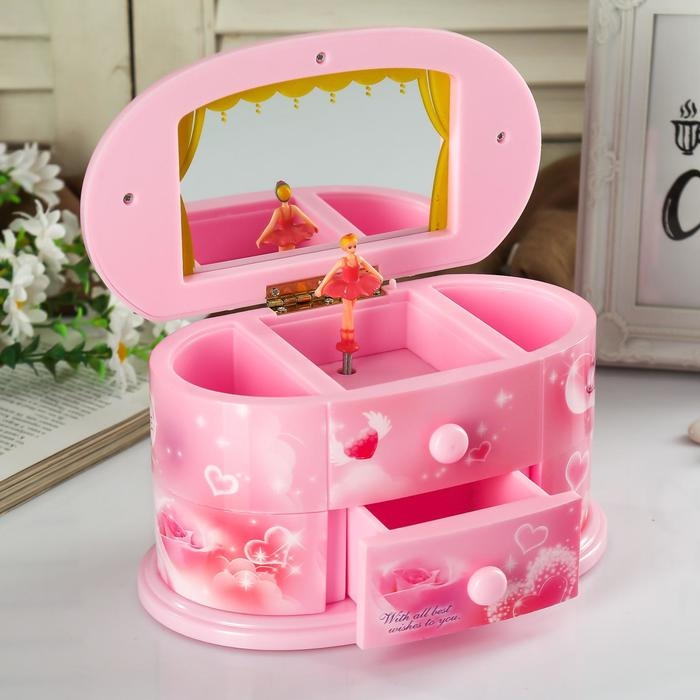 Шкатулка музыкальная с выдвижными ящиками Шкатулка музыкальная с выдвижными ящиками "Девичья" 20х10х10,5 см