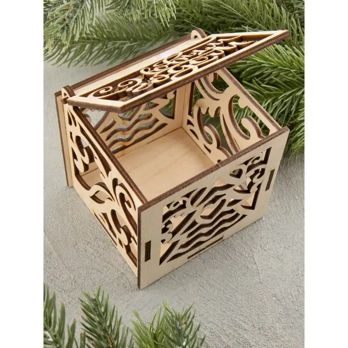 Набор украшений на ёлку в коробке 15 шт