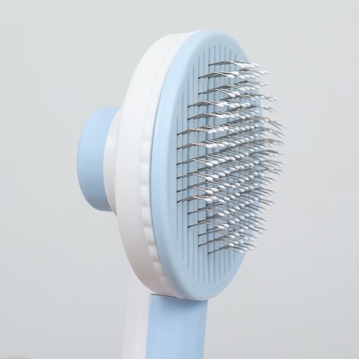 Пуходёрка пластиковая с функцией самоочистки, 7,7 х 19,1 см, голубая Пуходёрка пластиковая с функцией самоочистки, 7,7 х 19,1 см, голубая