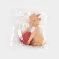Магнит "Козочка с сердечком", 5.5 х 4.2 см