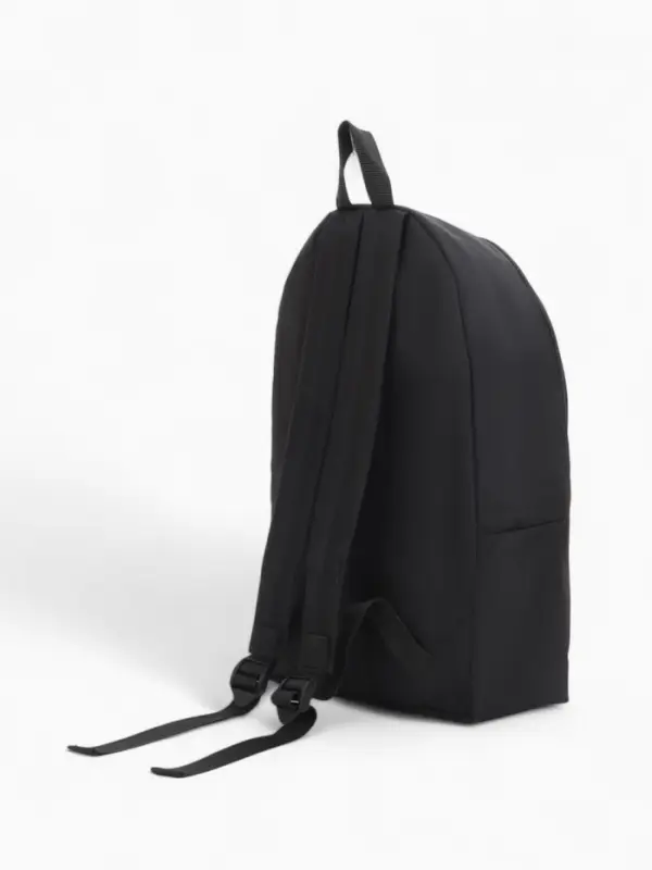 Рюкзак школьный на молнии, с карманом, размер 27&times;11&times;37 см, чёрный