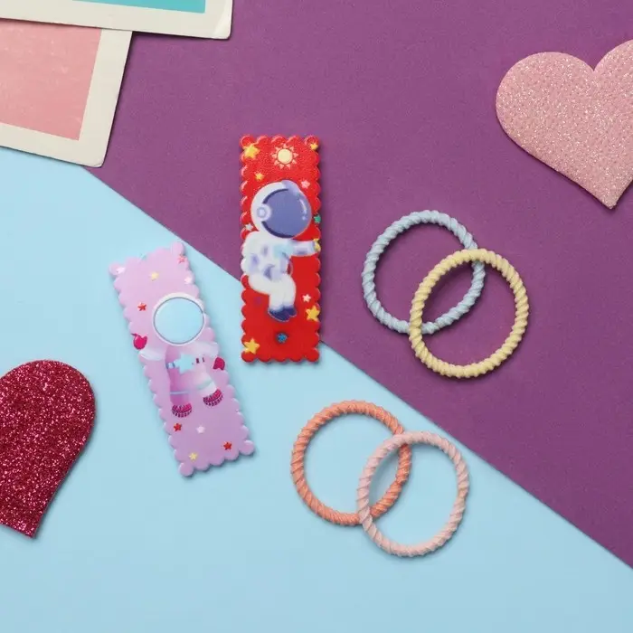 Набор для волос Набор для волос "Лучик" (2 невидимки-5,5 см, 10 резинок-3 см) космонавтик