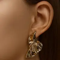 Серьги металл &laquo;Осенний лист&raquo;, искажение, цвет золото