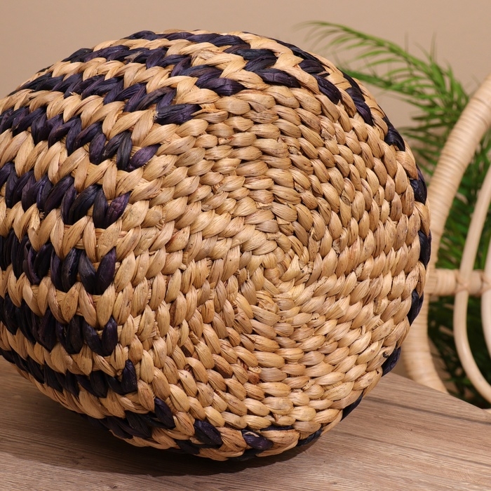 Корзина плетёная 30х30х35 см Корзина плетёная 30х30х35 см