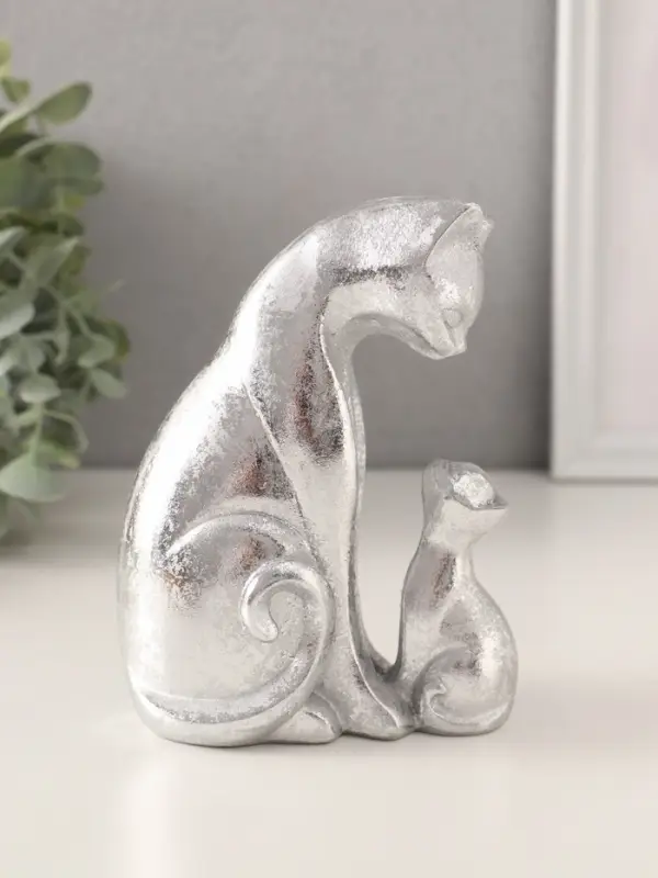 Фигурка полистоун &laquo;Кошка с котёнком&raquo;, серебро, 10&times;6&times;13.5 см