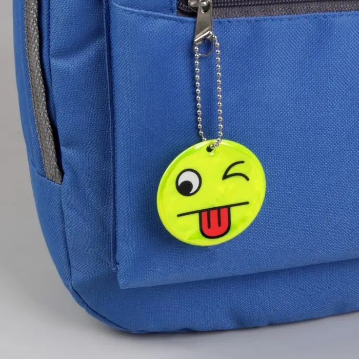 Светоотражающий элемент «Смайлик-язык», двусторонний, d=5 см, жёлтый Светоотражающий элемент «Смайлик-язык», двусторонний, d=5 см, жёлтый