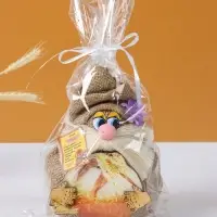 Фигурка - оберег &laquo;Домовой. Васек на мешковине, с караваем&raquo;, 24&times;18&times;18 см