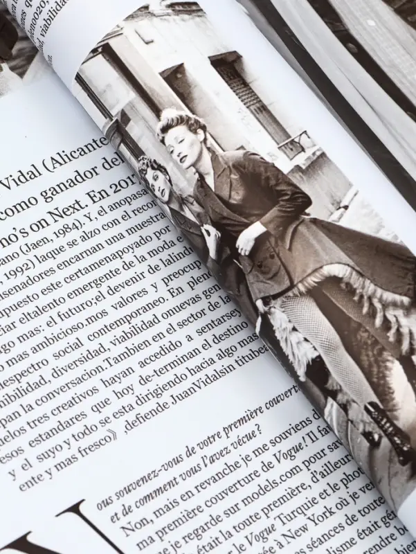 Пленка флористическая &laquo;Газета моды&raquo; 65 мкм, св. голубая, 50&times;57&plusmn;1 см