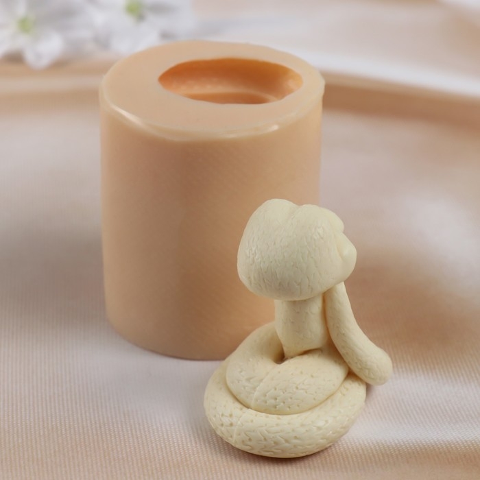 Молд силиконовый Молд силиконовый "Змея №9" 6,5х4х5,5 см