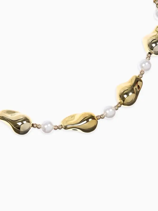 Бусы &laquo;Жемчуг Борокко&raquo;, белые в золоте, 40 см