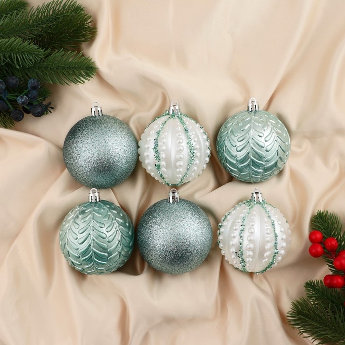 Набор шаров пластик d-8 см, 6 шт Набор шаров пластик d-8 см, 6 шт "Ночка" веточки узор, зелёный белый