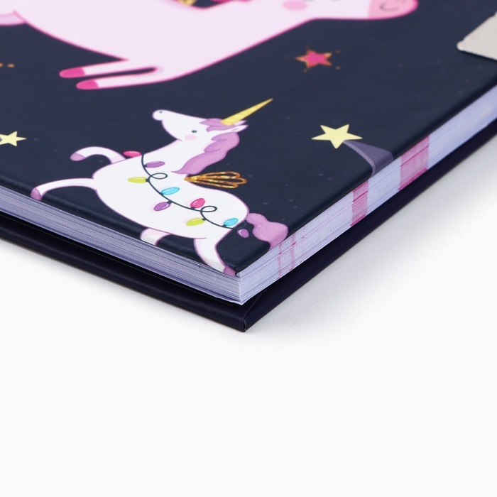 Записная книжка на замочке «Единорожьи секреты», А6, 50 листов. Записная книжка на замочке «Единорожьи секреты», А6, 50 листов.