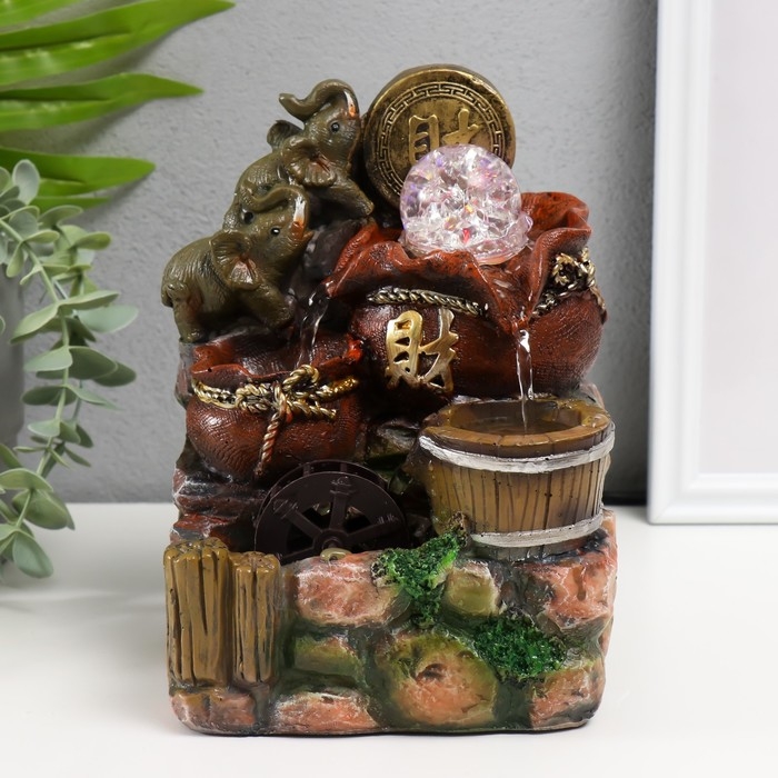 Фонтан настольный от сети, подсветка Фонтан настольный от сети, подсветка "Слоны и китайская монета" 20,5х14х11 см