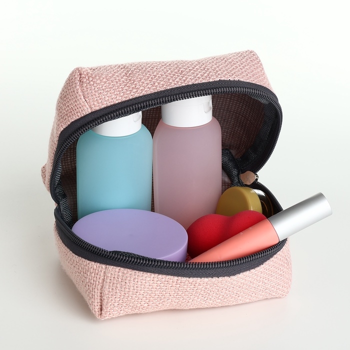 Косметичка дор Одноцвет, 13*6*9, отд на молнии, подкладка, розовый Косметичка дор Одноцвет, 13*6*9, отд на молнии, подкладка, розовый