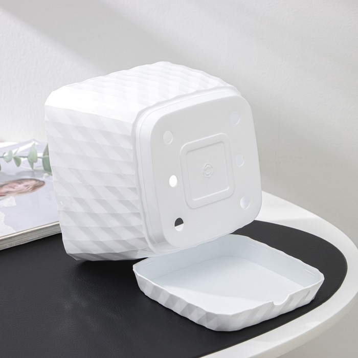 Горшок с поддоном «Классика», 2 л, белый Горшок с поддоном «Классика», 2 л, белый