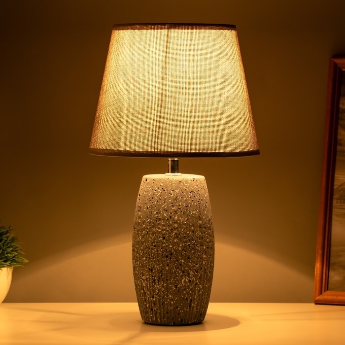 Лампа настольная Лампа настольная "Дандан" 1х40Вт Е14 серый 20х20х34см