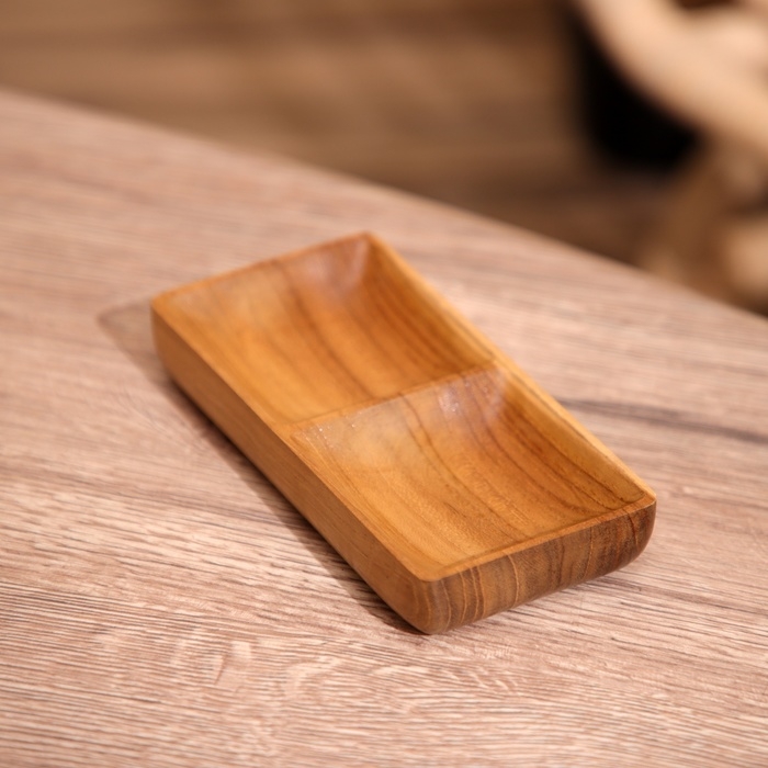 Соусница двойная, тиковое дерево 14х7х2 см Соусница двойная, тиковое дерево 14х7х2 см