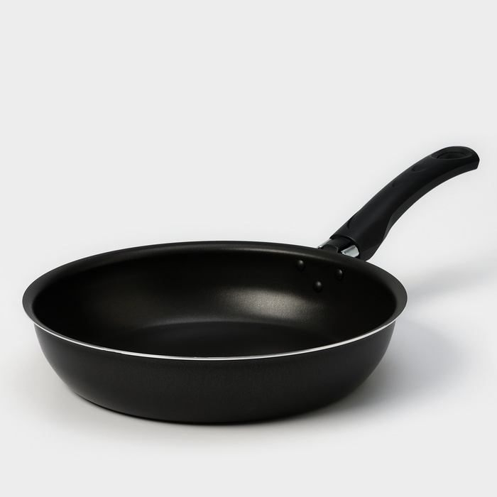 Сковорода «Классика атлас», d=24 см, пластиковая ручка, стеклянная крышка, антипригарное покрытие, цвет чёрный Сковорода «Классика атлас», d=24 см, пластиковая ручка, стеклянная крышка, антипригарное покрытие, цвет чёрный