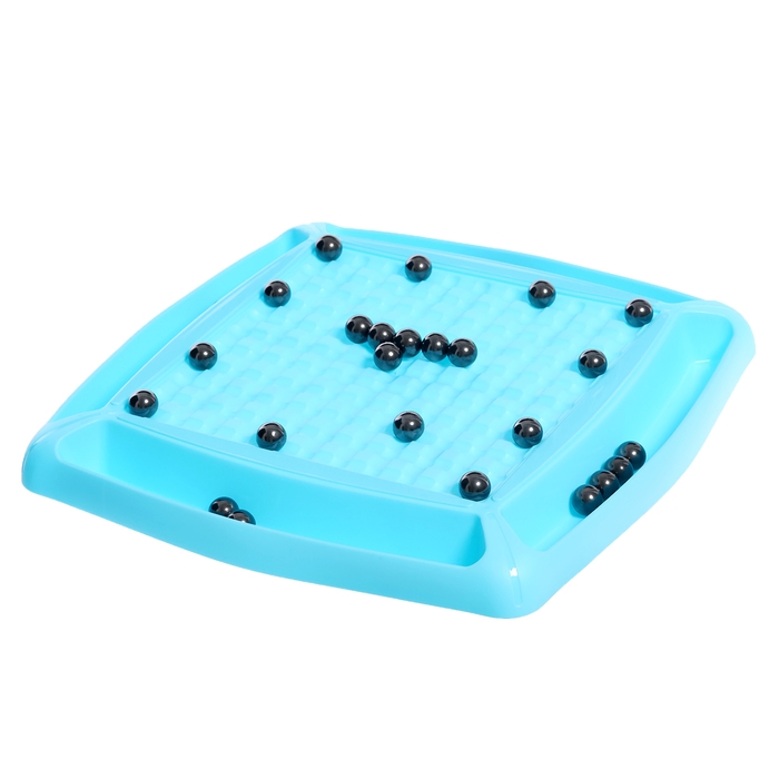 Настольная игра «Магнитная битва», 2-4 игрока, 8+, 28 шариков Настольная игра «Магнитная битва», 2-4 игрока, 8+, 28 шариков