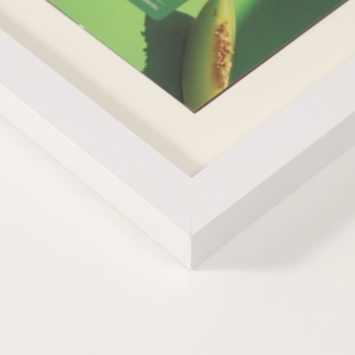 Фоторамка МДФ на 1 фото 13х18 см с паспарту Фоторамка МДФ на 1 фото 13х18 см с паспарту "Фина" белая 2х23х28 см