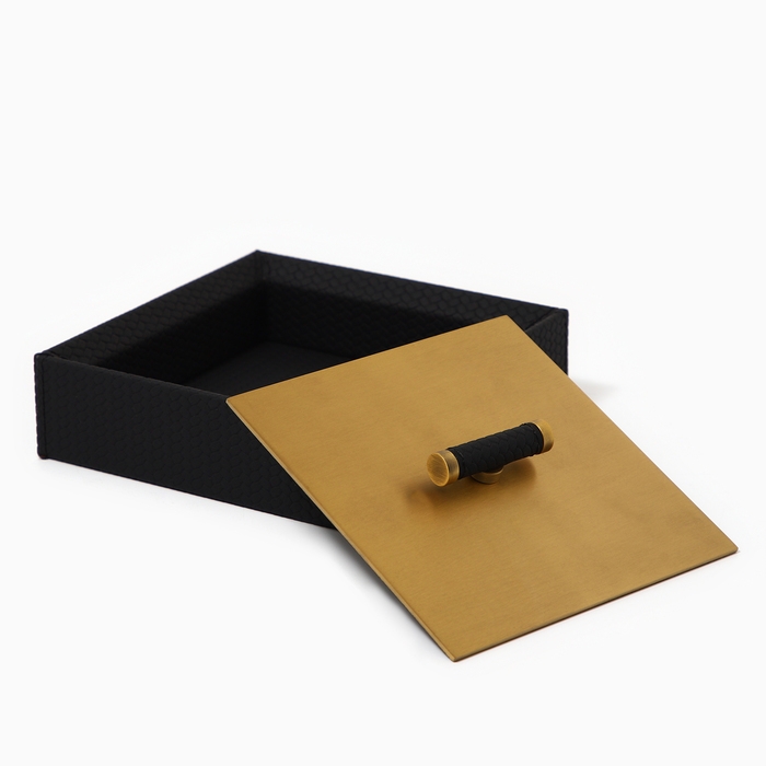 Шкатулка для украшений из экокожи, 15,3 х 15,3 см Шкатулка для украшений из экокожи, 15,3 х 15,3 см