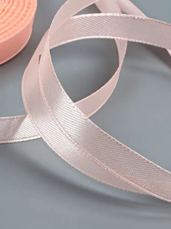 Лента атласная, 10 мм, 23±1 м, пастельно-розовая Лента атласная, 10 мм, 23±1 м, пастельно-розовая